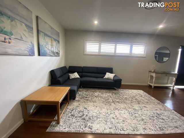 6 Bagarin Avenue TOMAKIN NSW 2537