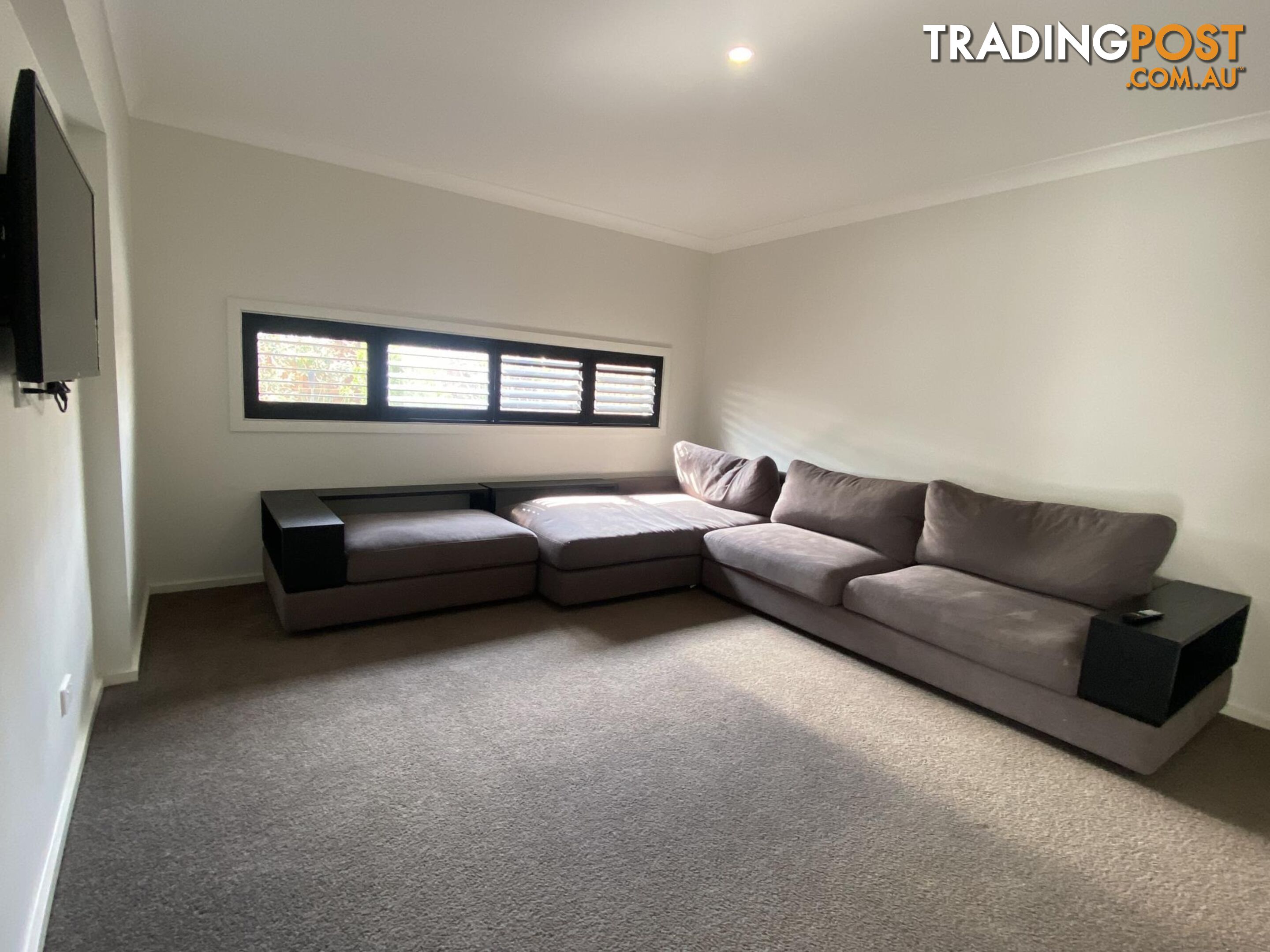 6 Bagarin Avenue TOMAKIN NSW 2537