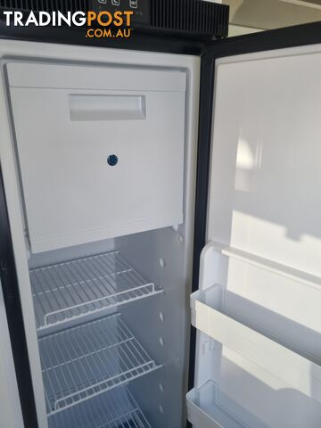 LDV DELIVERY NINE 2024 MOTORHOME - photo 3 of 16