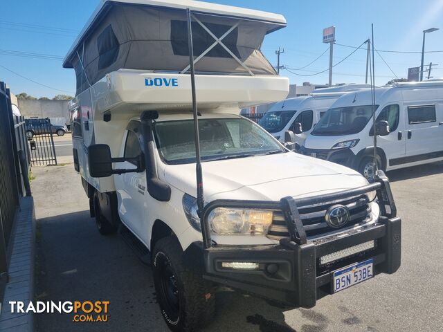 2019 Toyota Hilux 4X4 Motorhome - photo 2 of 32