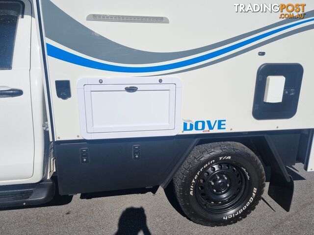 2019 Toyota Hilux 4X4 Motorhome - photo 4 of 32