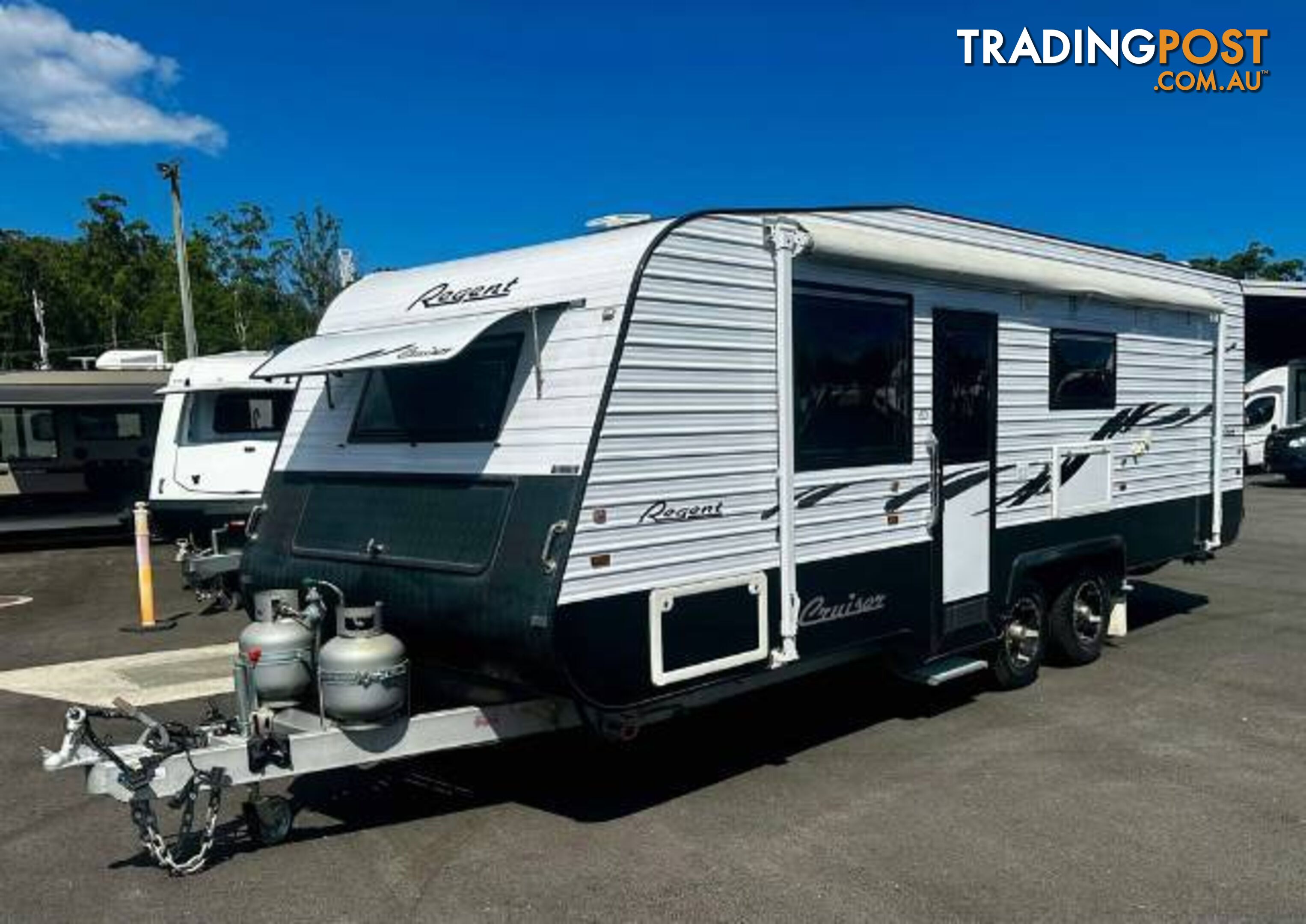 USED 2014 REGENT CRUISER CARAVAN