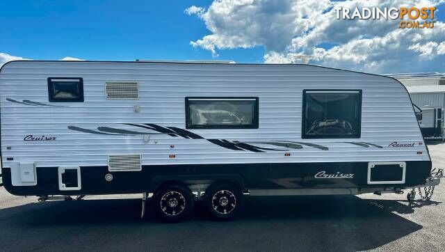 USED 2014 REGENT CRUISER CARAVAN