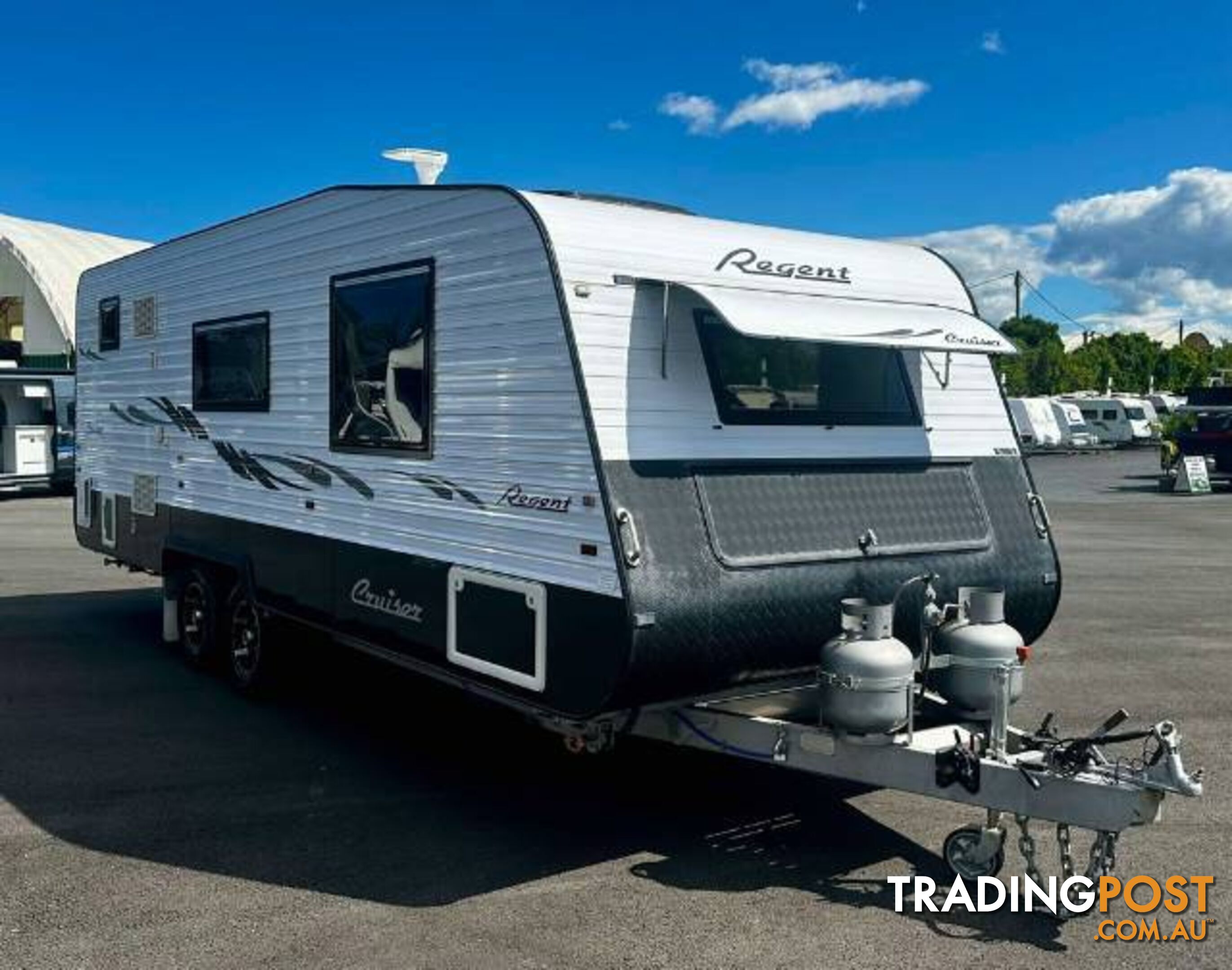 USED 2014 REGENT CRUISER CARAVAN