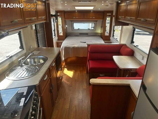 USED 2014 REGENT CRUISER CARAVAN