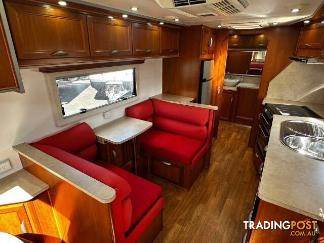 USED 2014 REGENT CRUISER CARAVAN