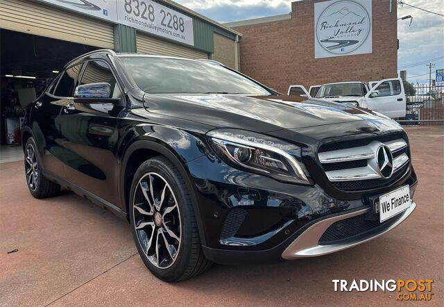 2015 MERCEDES-BENZ GLA 2504MATIC X156MY15 4D WAGON