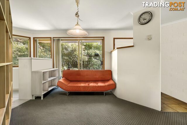 1/6 Goodchild Street LYNEHAM ACT 2602 - photo 3 of 17