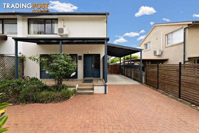 5 Guthrie Street DICKSON ACT 2602