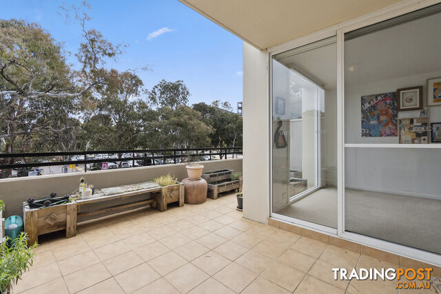 2/12 Challis Street DICKSON ACT 2602