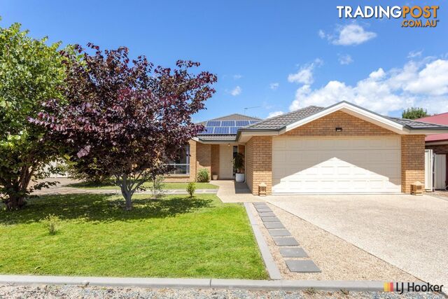 10 Hyland Drive BUNGENDORE NSW 2621