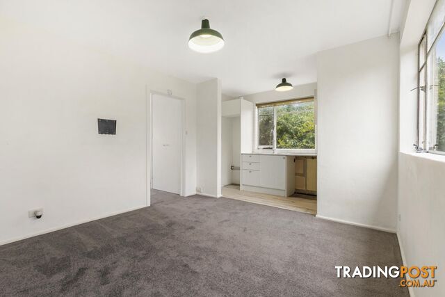 4/65 Melba Street DOWNER ACT 2602 - photo 4 of 13
