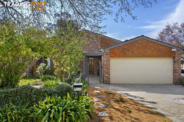 29 Owen Crescent LYNEHAM ACT 2602