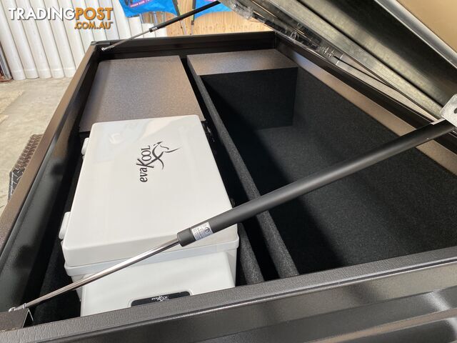 Slideout Kitchen, fridge box and storage box with drawers  - photo 5 of 8