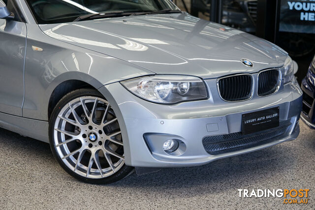 2011 BMW 120i  E88 MY11 - photo 4 of 36