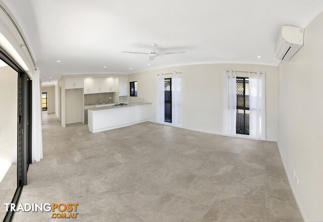 27 Summer Street MAREEBA QLD 4880 - photo 4 of 13