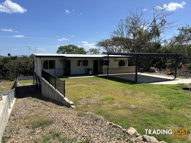 55 Helen Street COOKTOWN QLD 4895 - photo 3 of 15