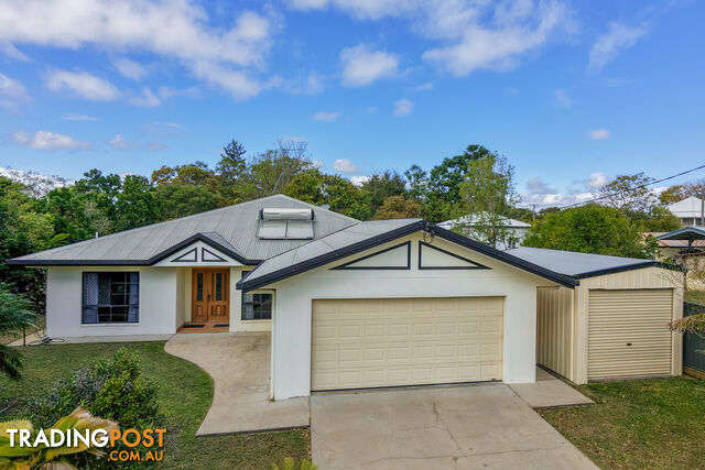 12 Hastie Street MAREEBA QLD 4880