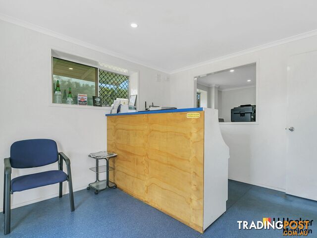 4B Fairtrader Drive YAMBA NSW 2464