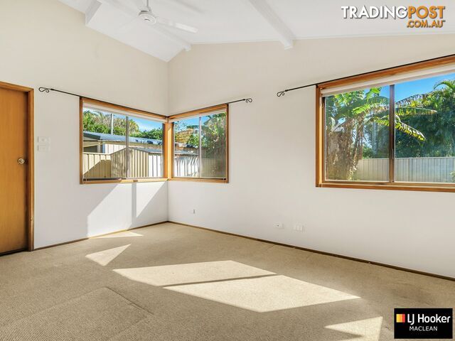 9 Cook Street YAMBA NSW 2464