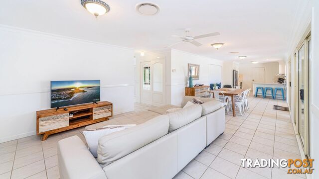 2 Barellan Avenue YAMBA NSW 2464