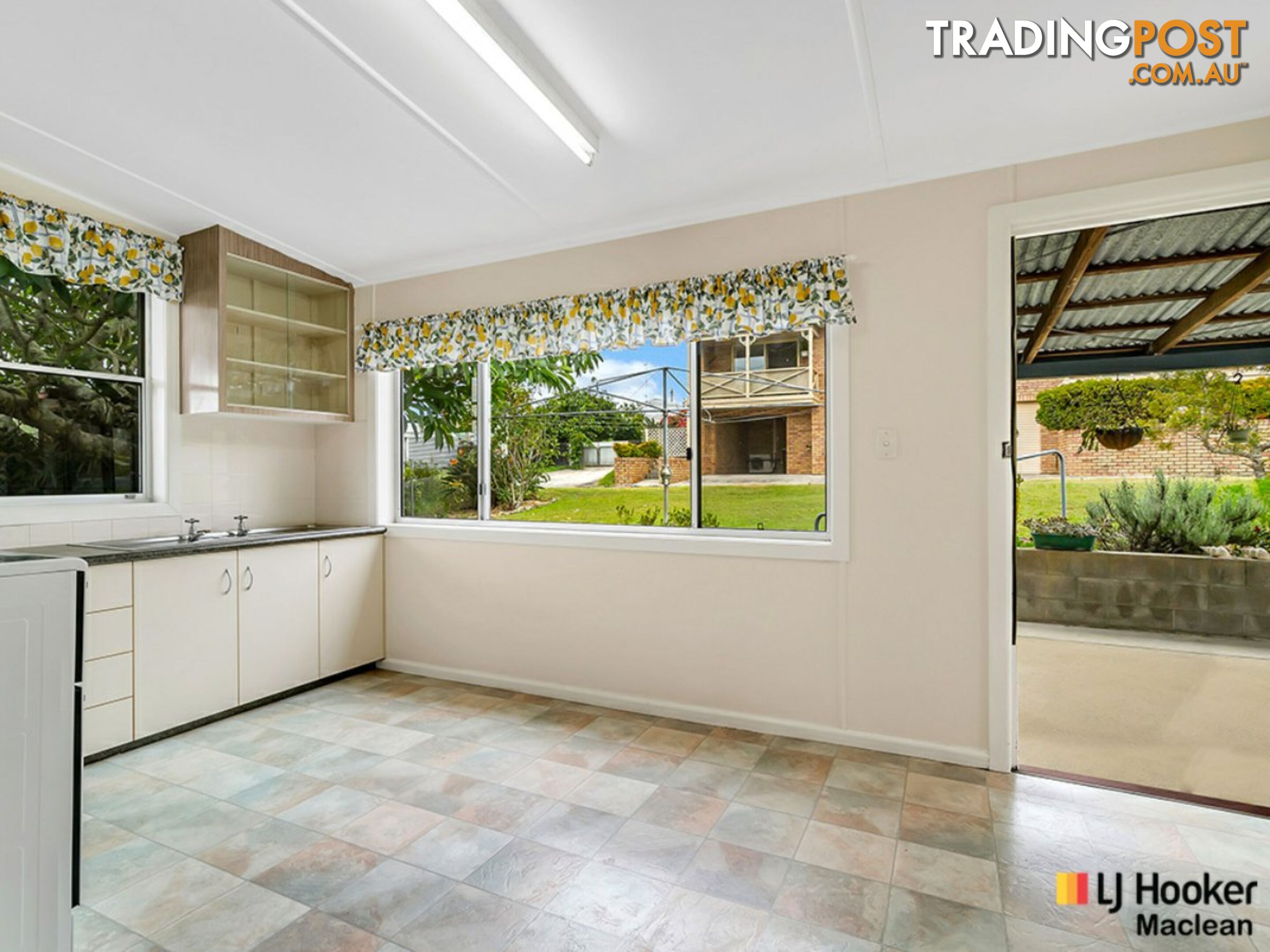 19 Taloumbi Street MACLEAN NSW 2463