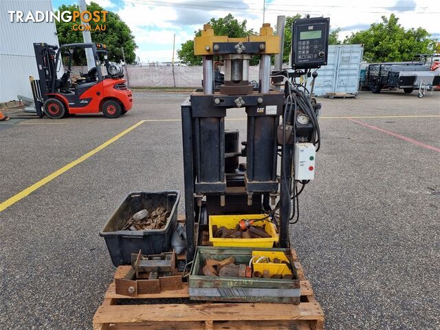 Caterpillar Hydraulic Hose Crimper