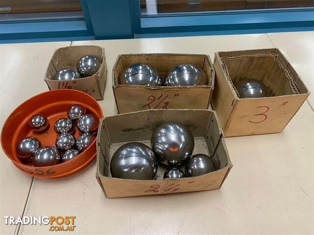 A Qty of Precision Spheres (Balls)