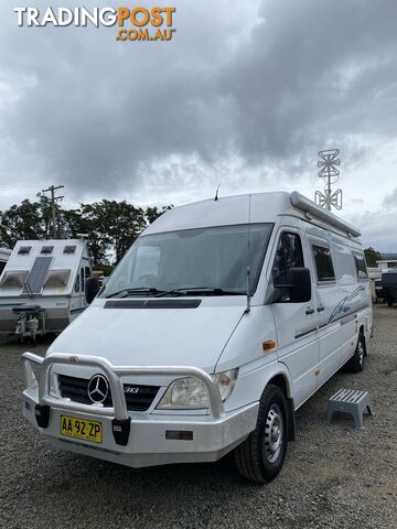 2004 MERCEDES SPRINTER 313