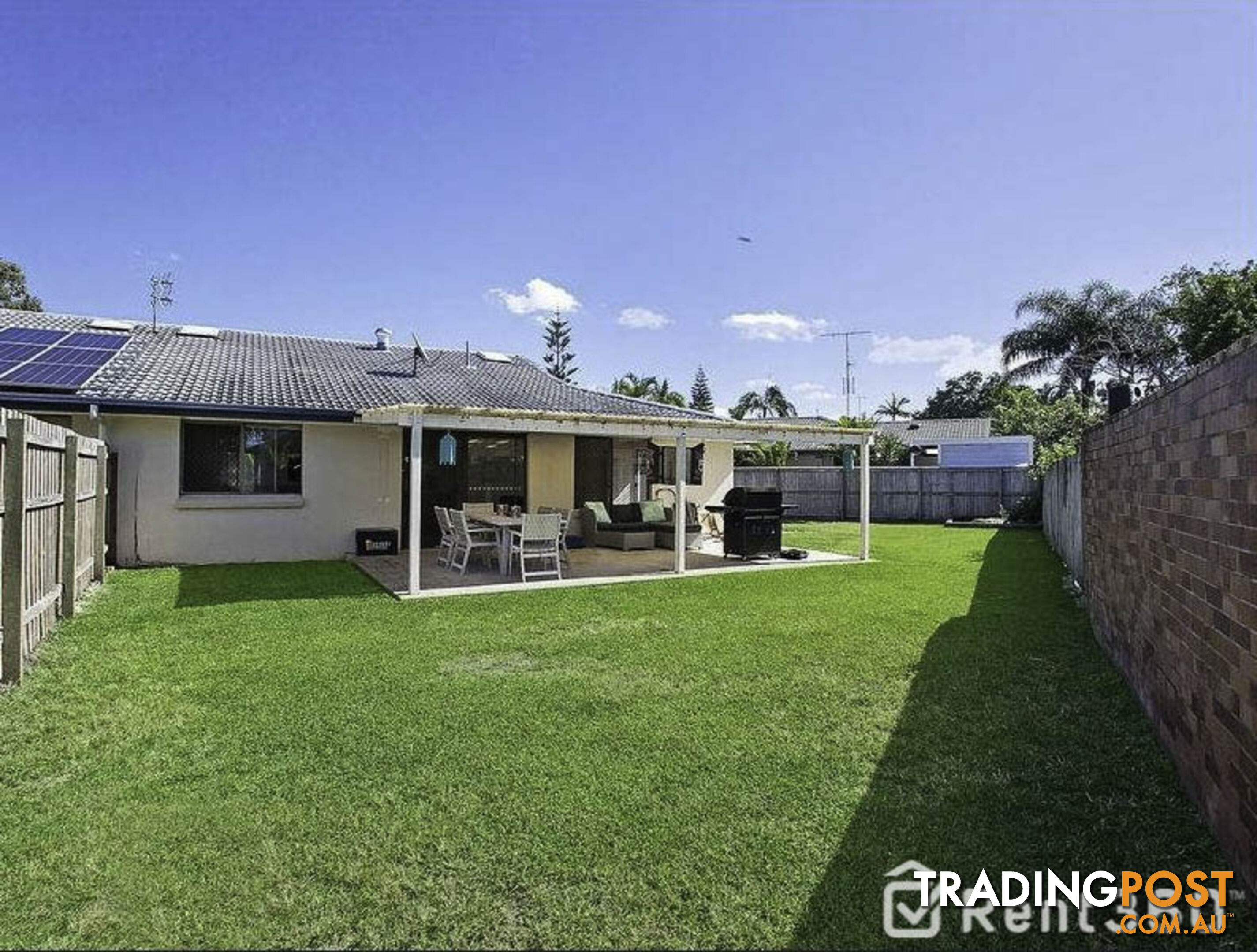 1 16 Timana Avenue MERMAID WATERS QLD 4218