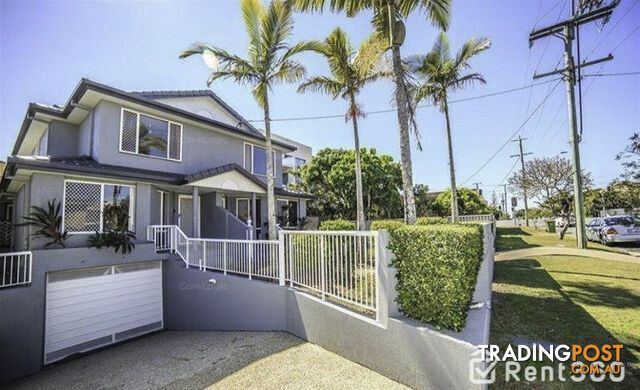 2 49 Heron Avenue MERMAID BEACH QLD 4218