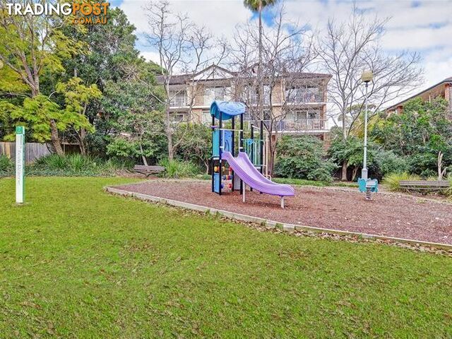 2/2-4 Meriton Street GLADESVILLE NSW 2111