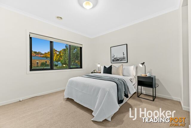 13 Sheldon Drive BERWICK VIC 3806