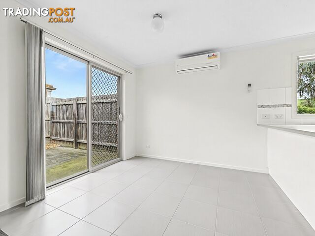 5/140 Toomuc Valley Road PAKENHAM VIC 3810 - photo 5 of 12