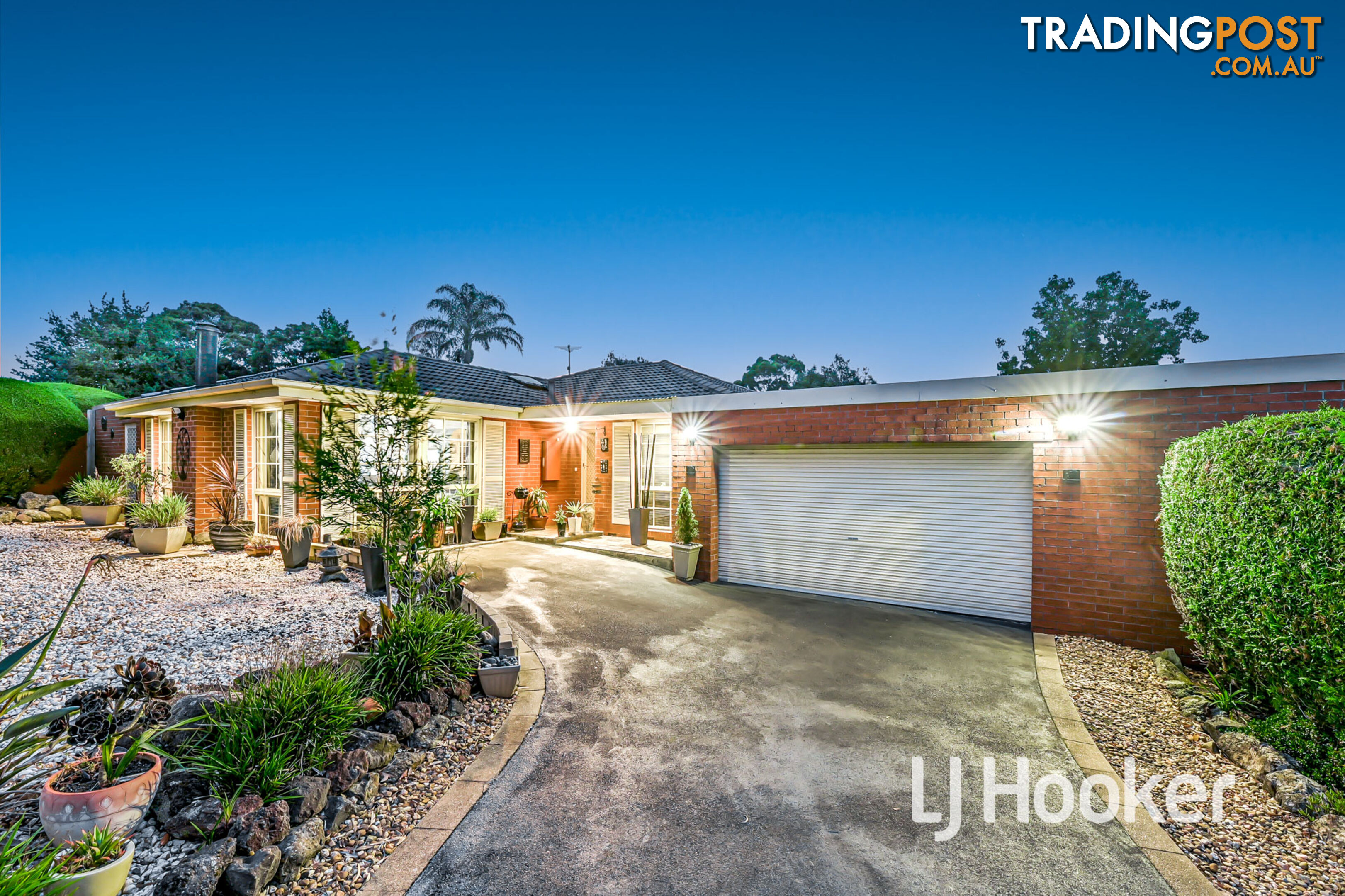 6 Robin Court PAKENHAM VIC 3810