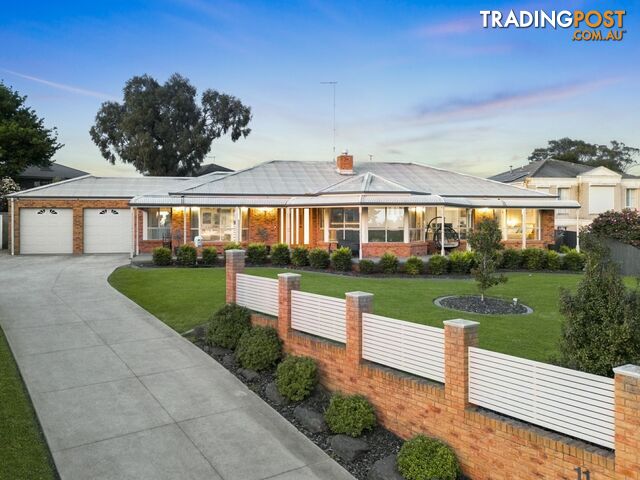 11 Briarwood Close GARFIELD VIC 3814