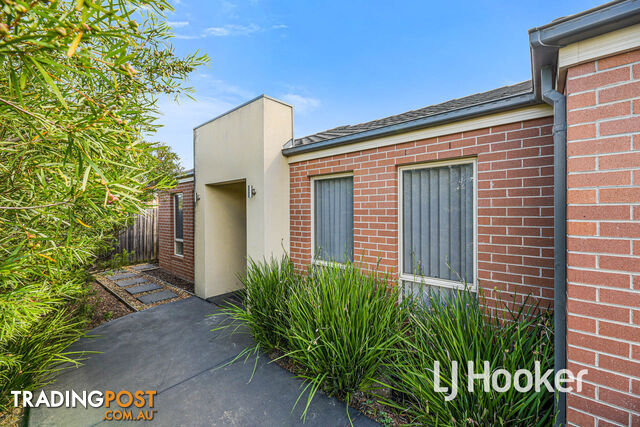 45 Thwaites Road PAKENHAM VIC 3810