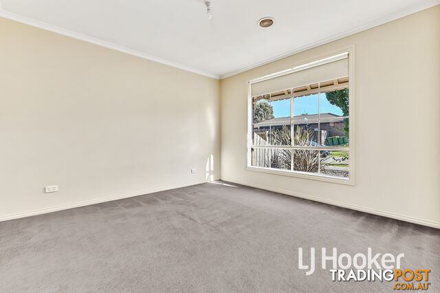 15 Red Cherry Court PAKENHAM VIC 3810