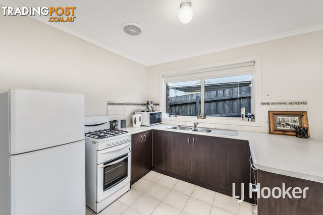 6/5 Glenda Court PAKENHAM VIC 3810