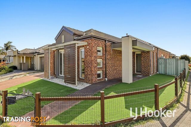 67 Park Orchard Drive PAKENHAM VIC 3810