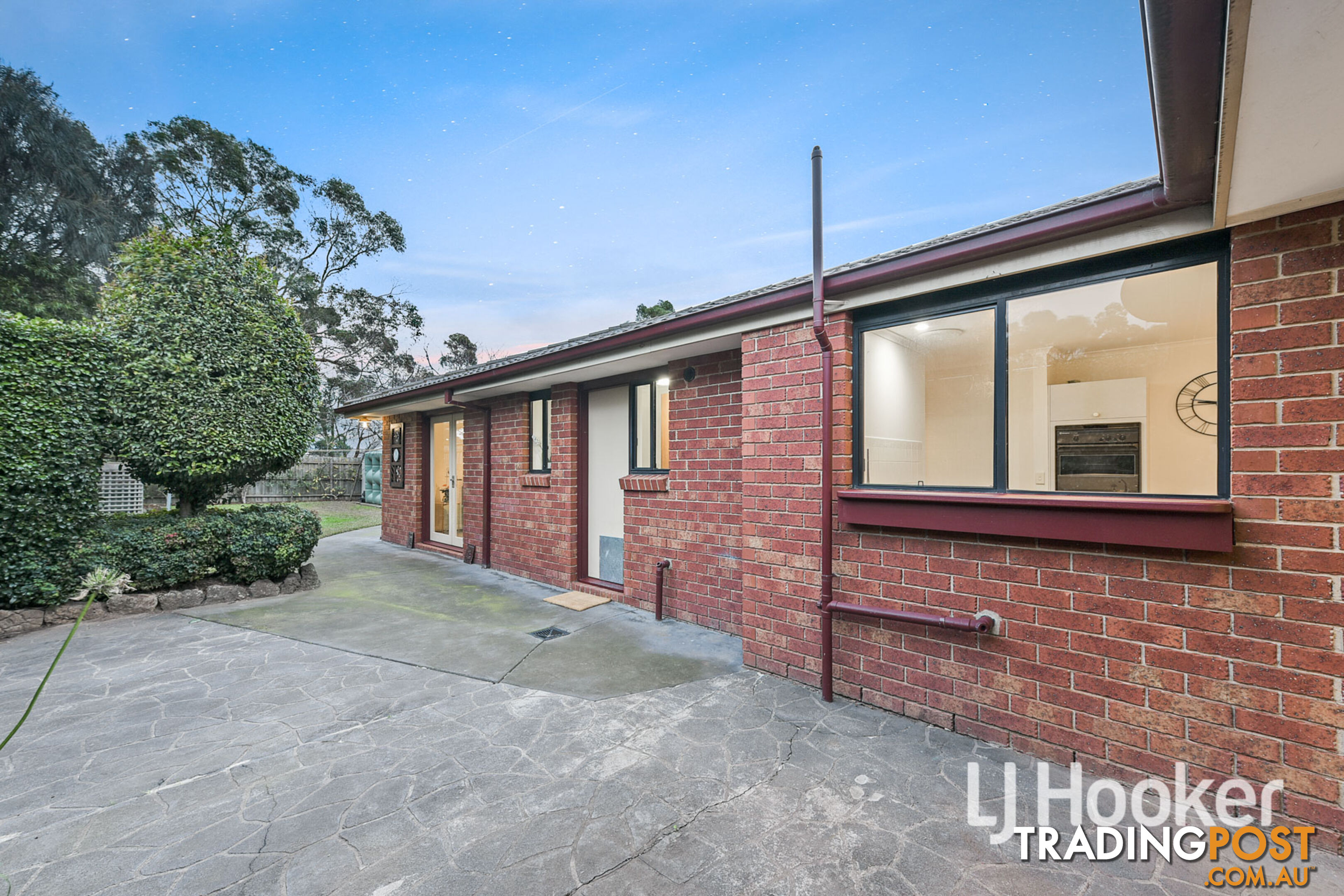 6 Kelly Court PAKENHAM VIC 3810