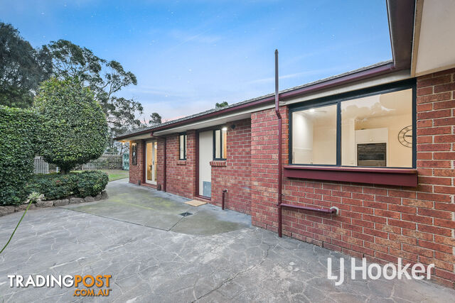 6 Kelly Court PAKENHAM VIC 3810