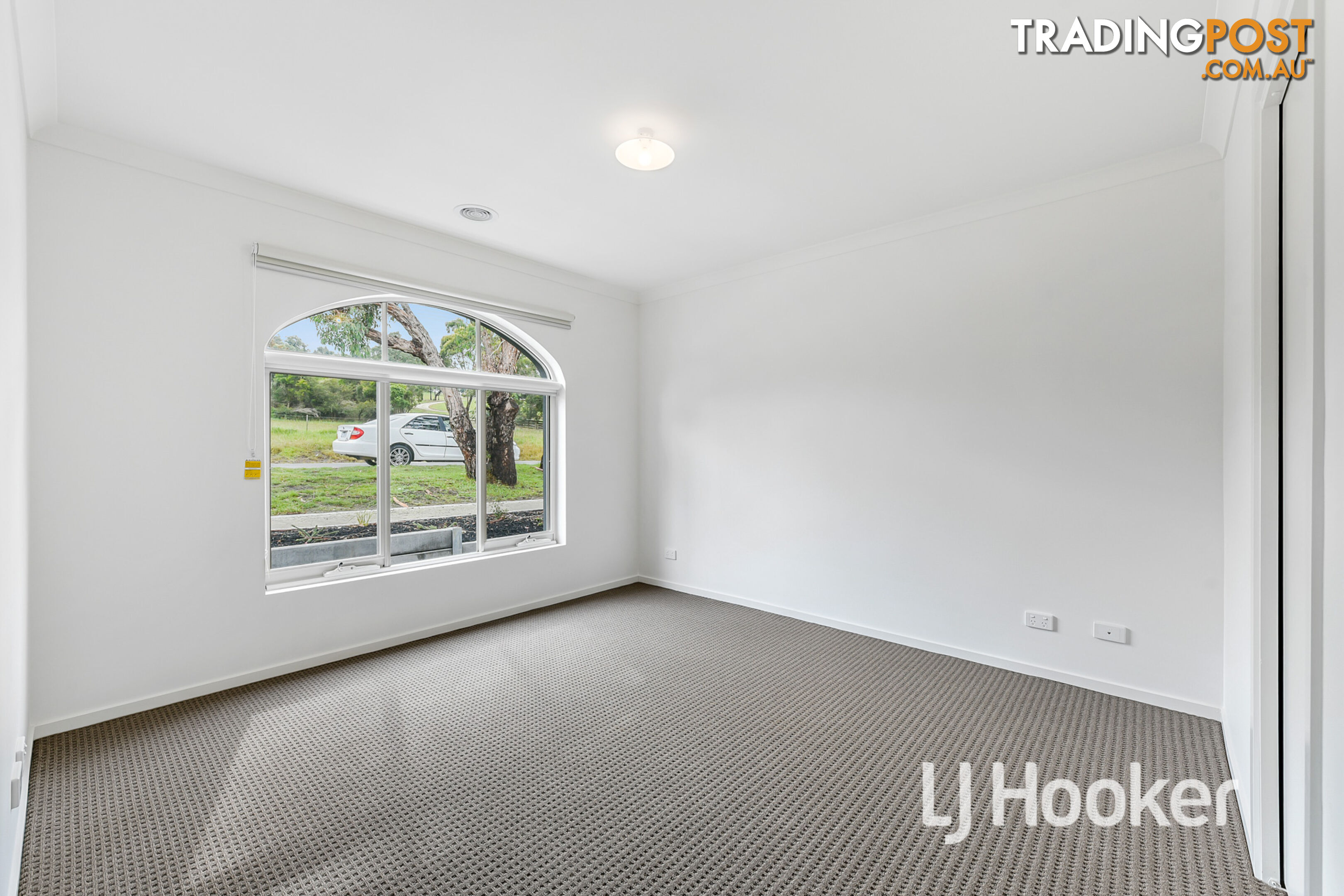 70 Mulcahy Rd PAKENHAM VIC 3810