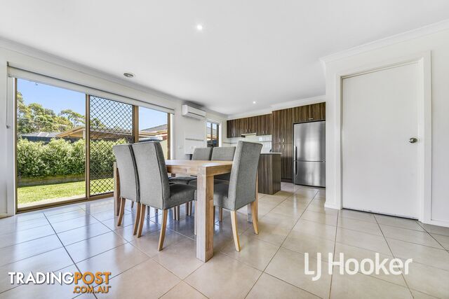 1 Trinidad Walk PAKENHAM VIC 3810