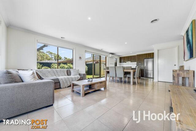 1 Trinidad Walk PAKENHAM VIC 3810