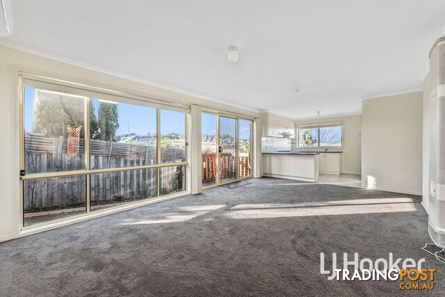 3/3 Hale Place PAKENHAM VIC 3810