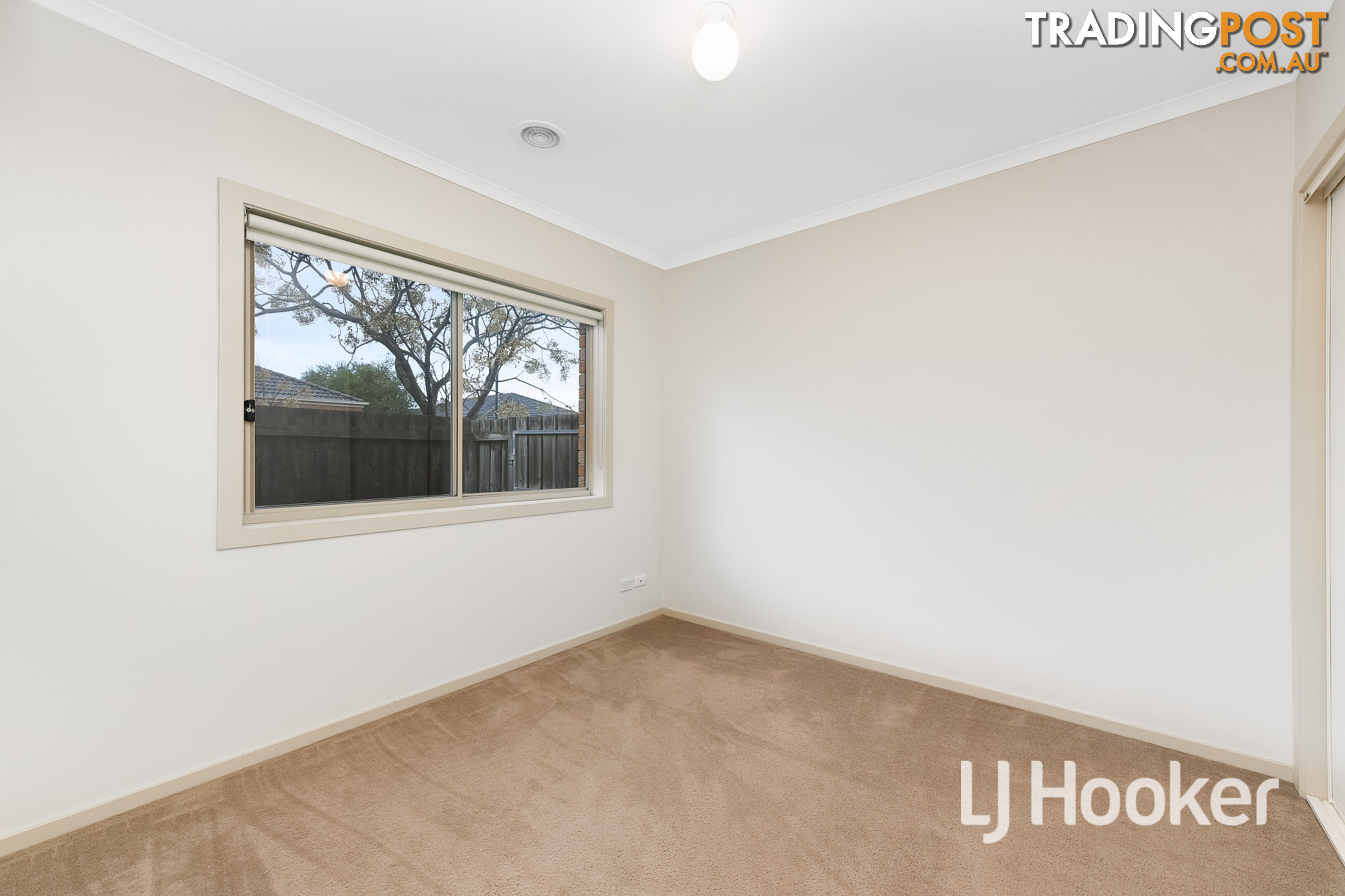 34 Sandalwood Drive PAKENHAM VIC 3810