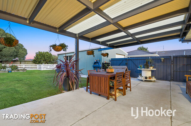 1 Bluegrass Crescent PAKENHAM VIC 3810