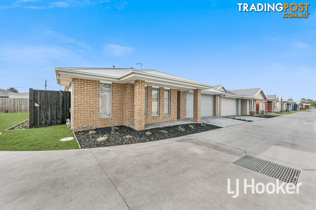 26 Quinella Way PAKENHAM VIC 3810