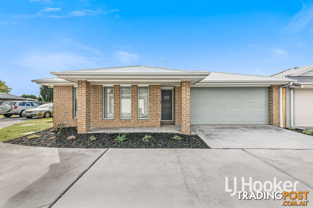 26 Quinella Way PAKENHAM VIC 3810